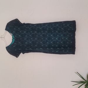 BR lace dress